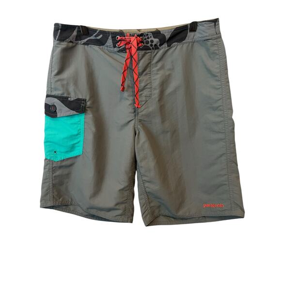 PATAGONIA Other - PATAGONIA MENS SURF BOARD SWIM SHORTS SIZE 32